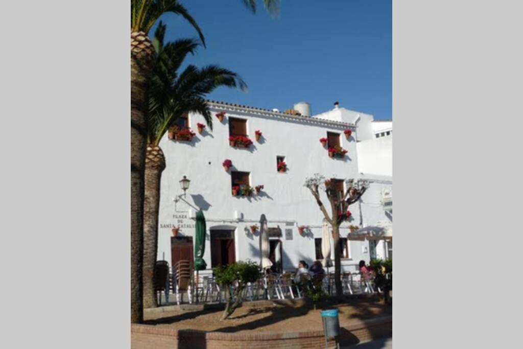 Tres Piedras * Conil De La Frontera